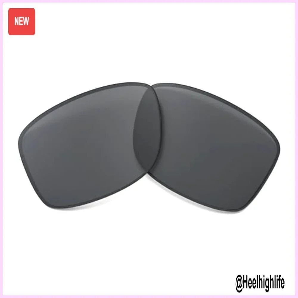 Black Iridium Polarized Replacement Lenses with Cleaning Kit